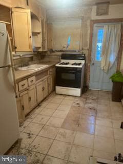 311 S Ellwood Avenue photo 7