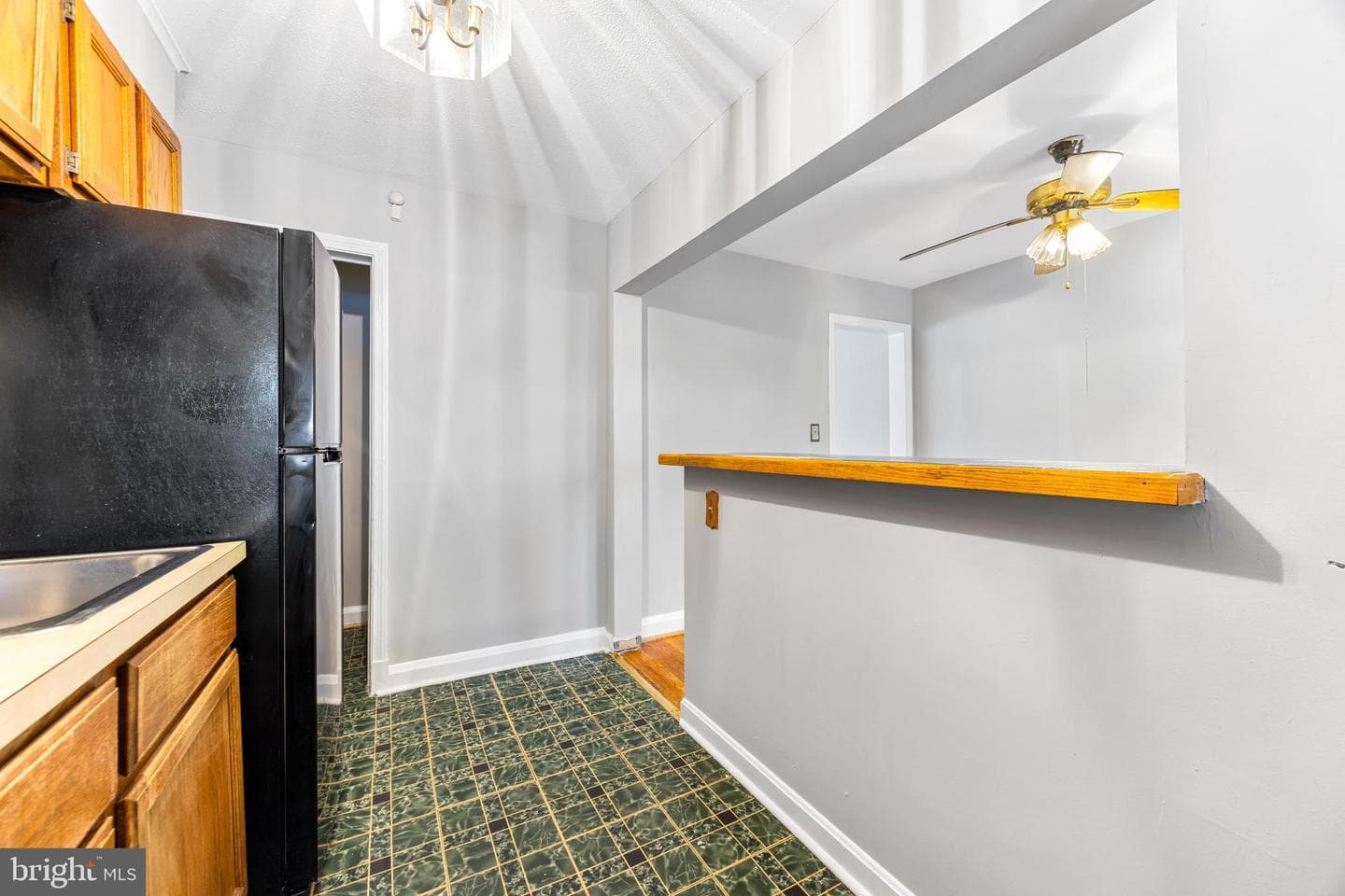3926 Dudley Avenue photo 9