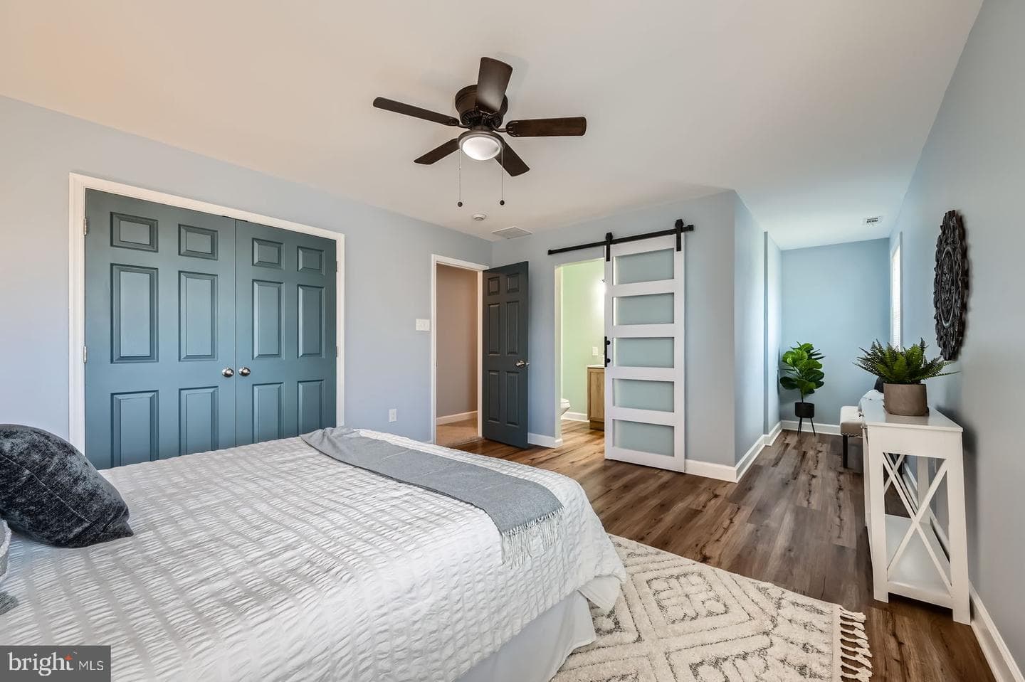 7213 Glenoak Avenue photo 22
