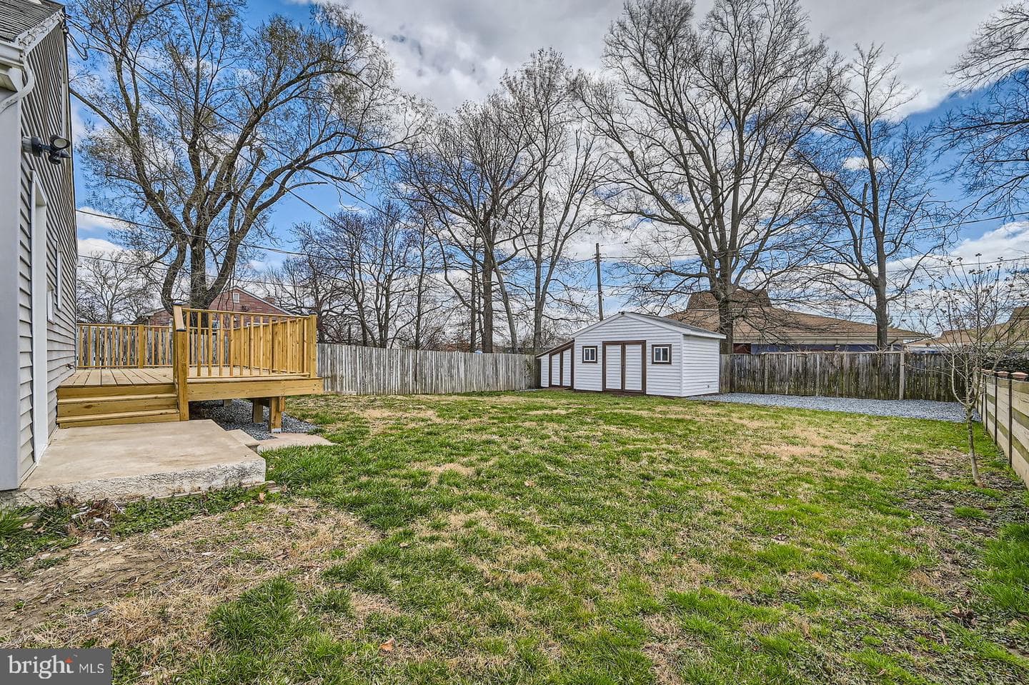 7213 Glenoak Avenue photo 42