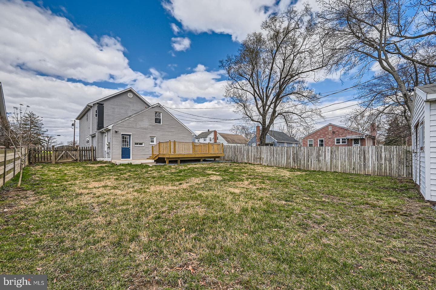 7213 Glenoak Avenue photo 43
