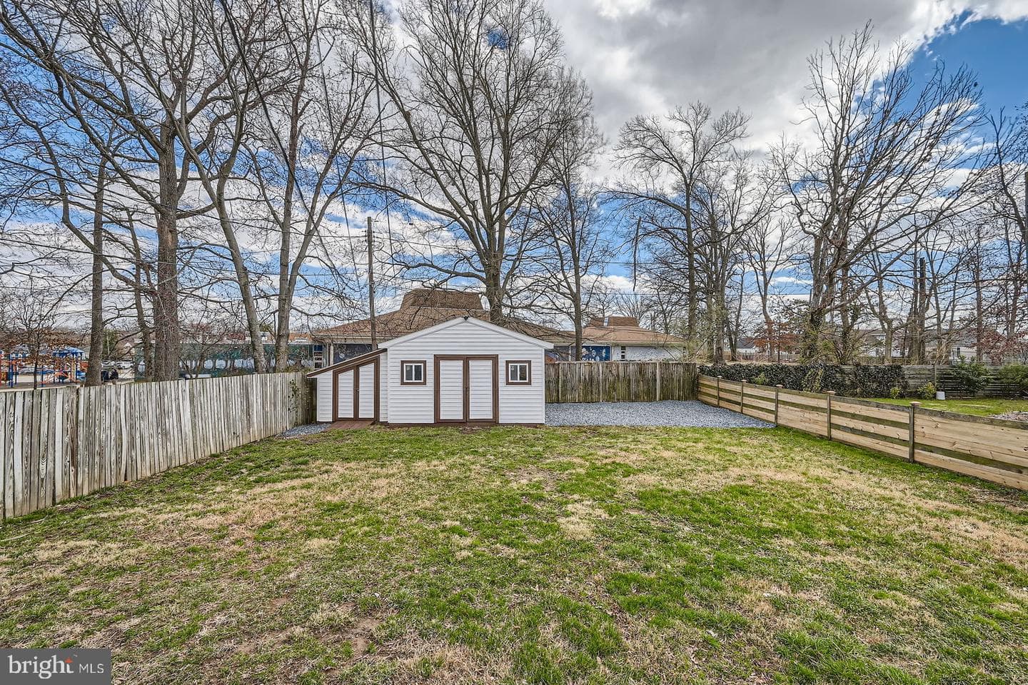 7213 Glenoak Avenue photo 47