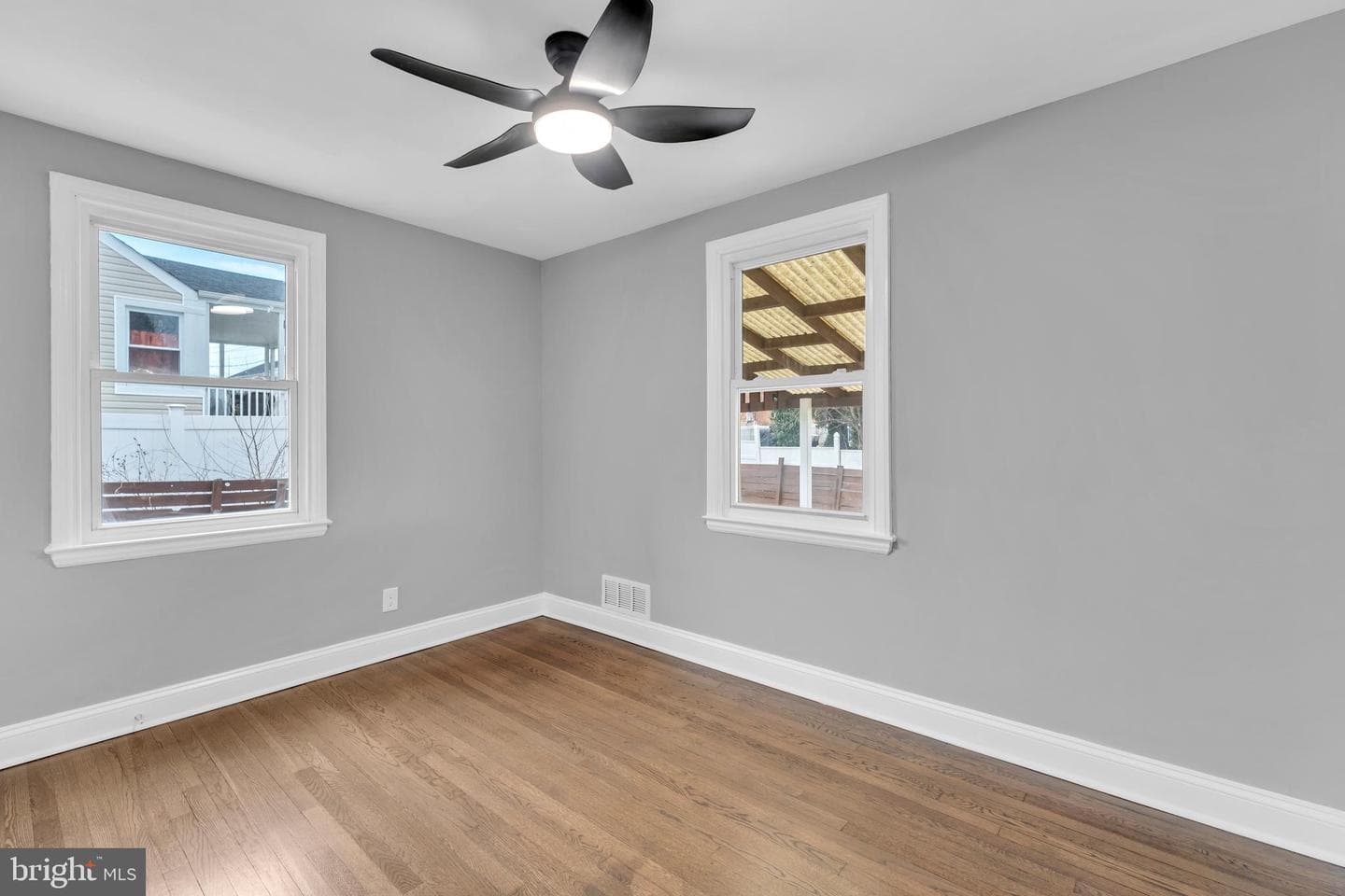 1105 Gittings Avenue photo 14