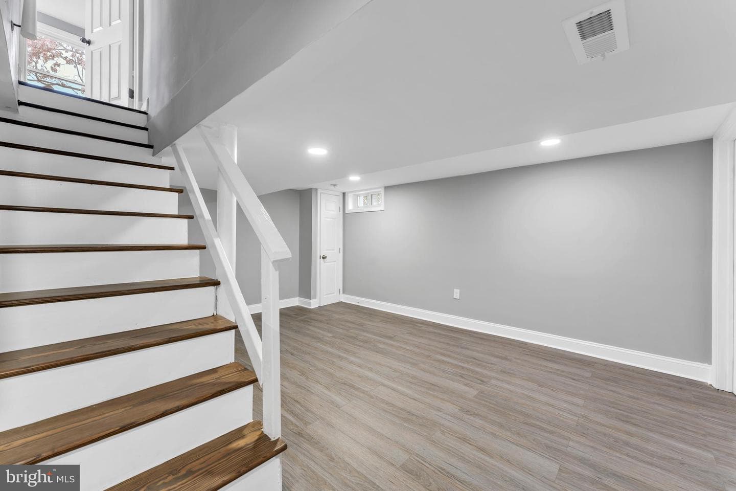 1105 Gittings Avenue photo 20