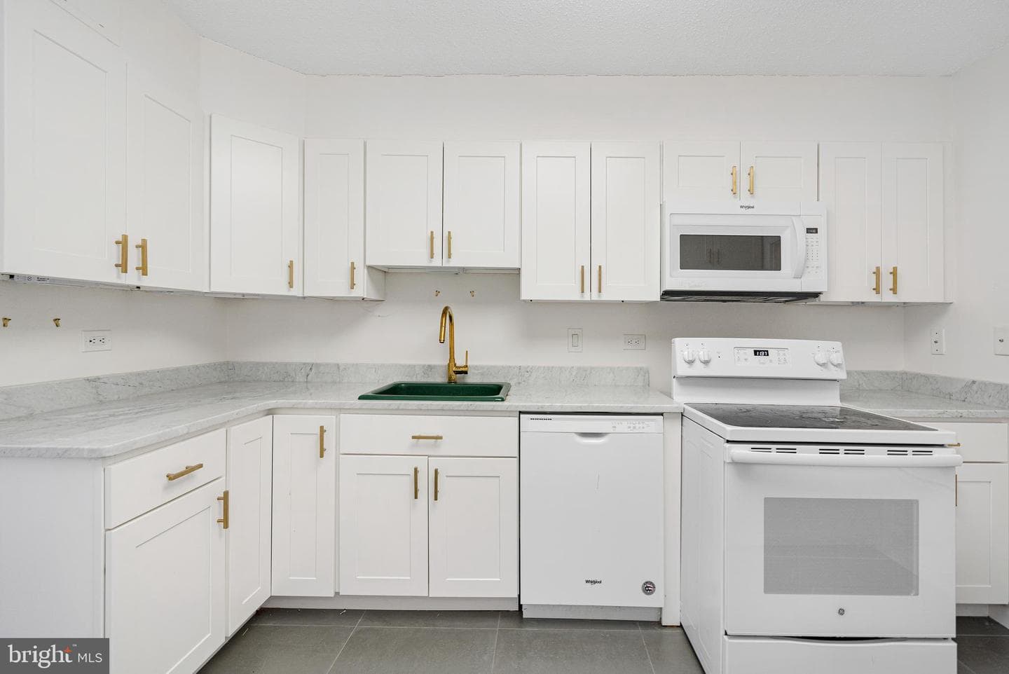 111 Hamlet Hill Road #208 photo 21