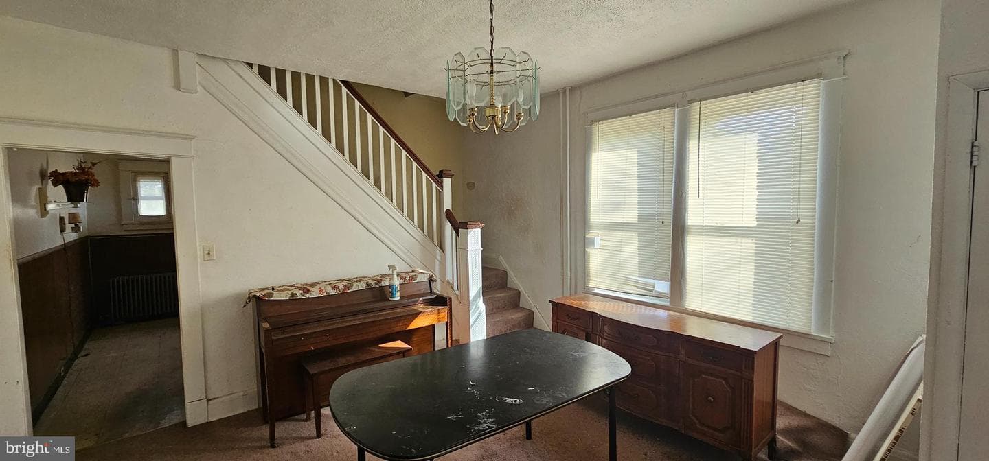 2527 Denison Street photo 5