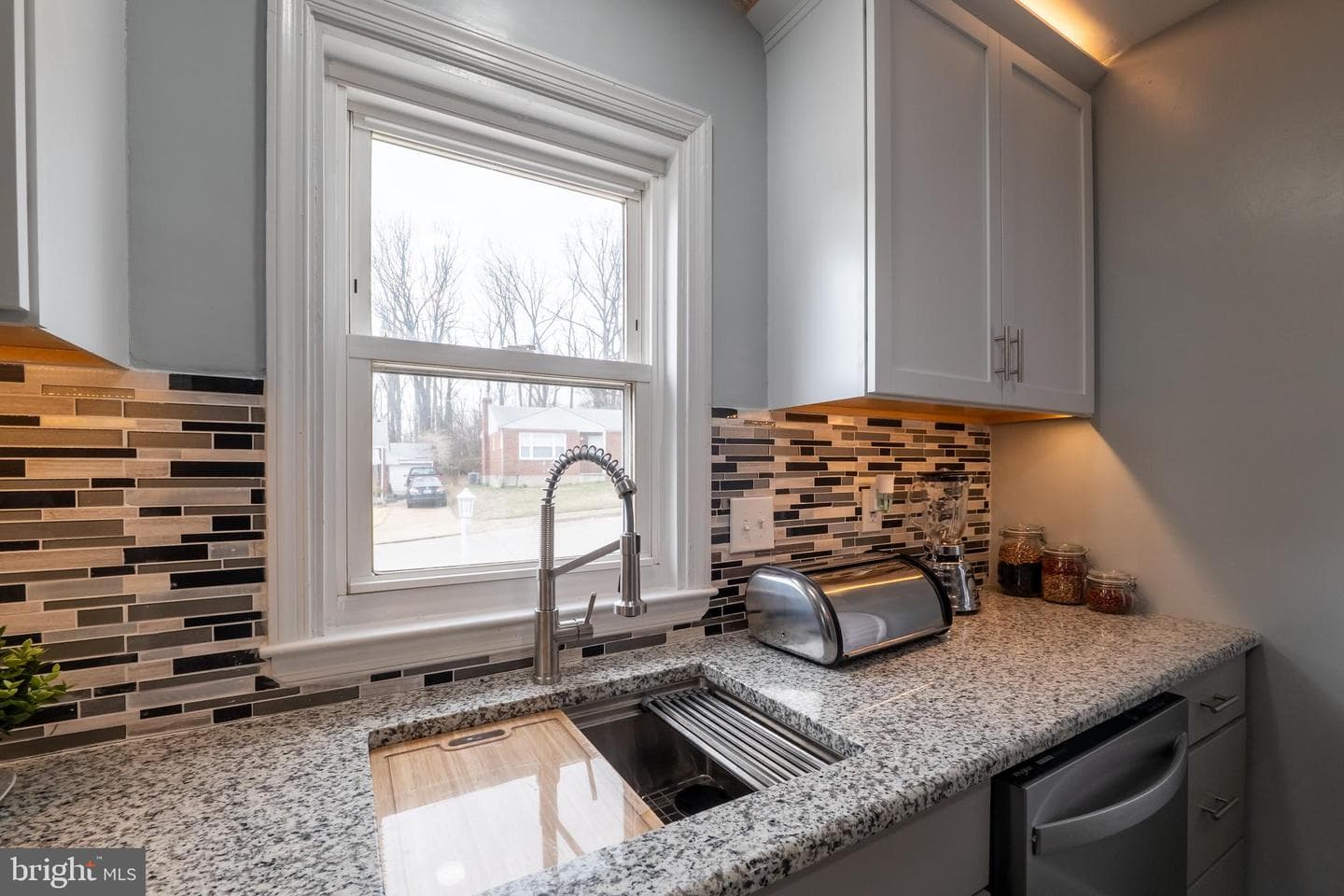 3801 Cedarhurst Road photo 16