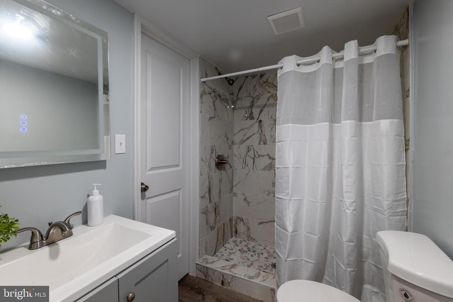3801 Cedarhurst Road photo 51