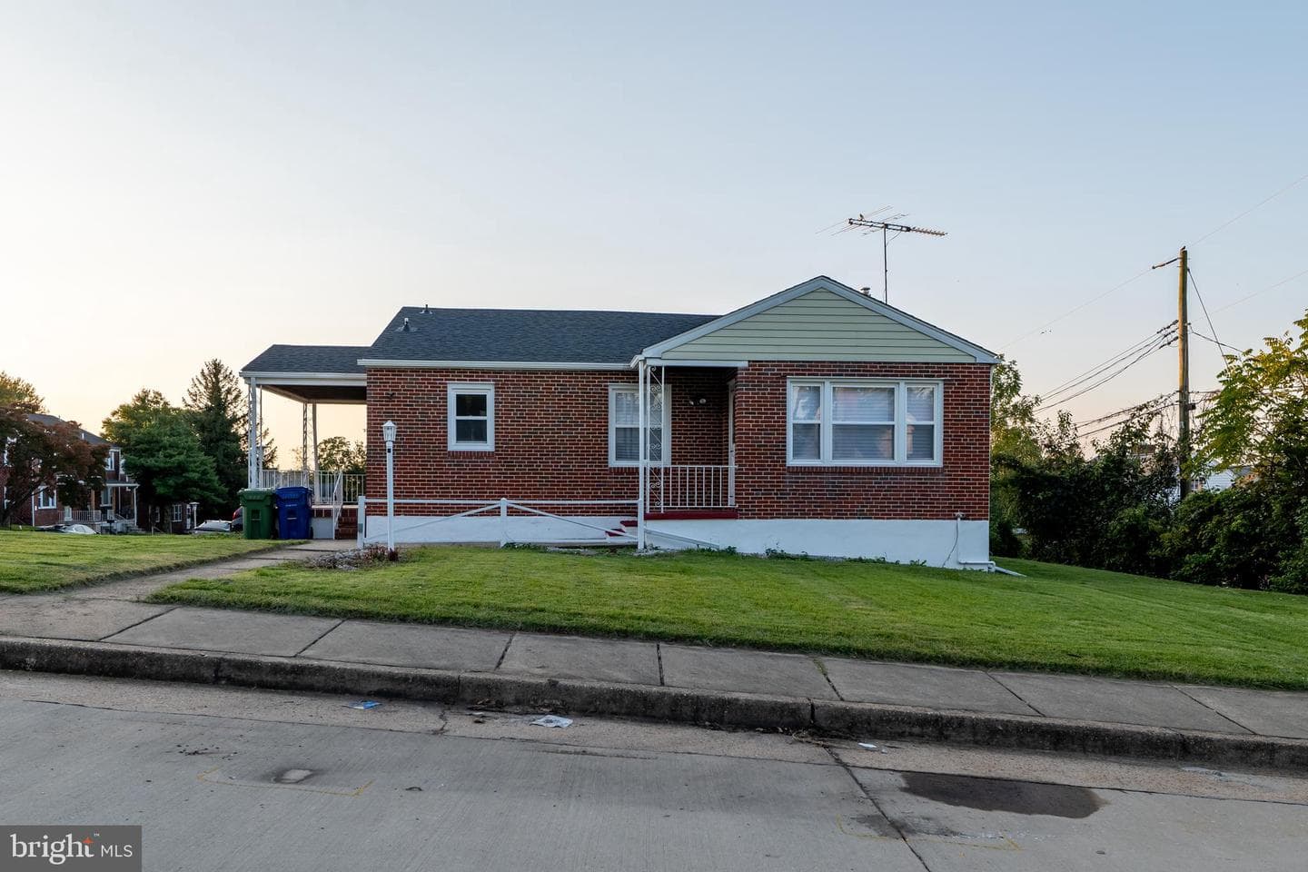 3801 Cedarhurst Road photo 63