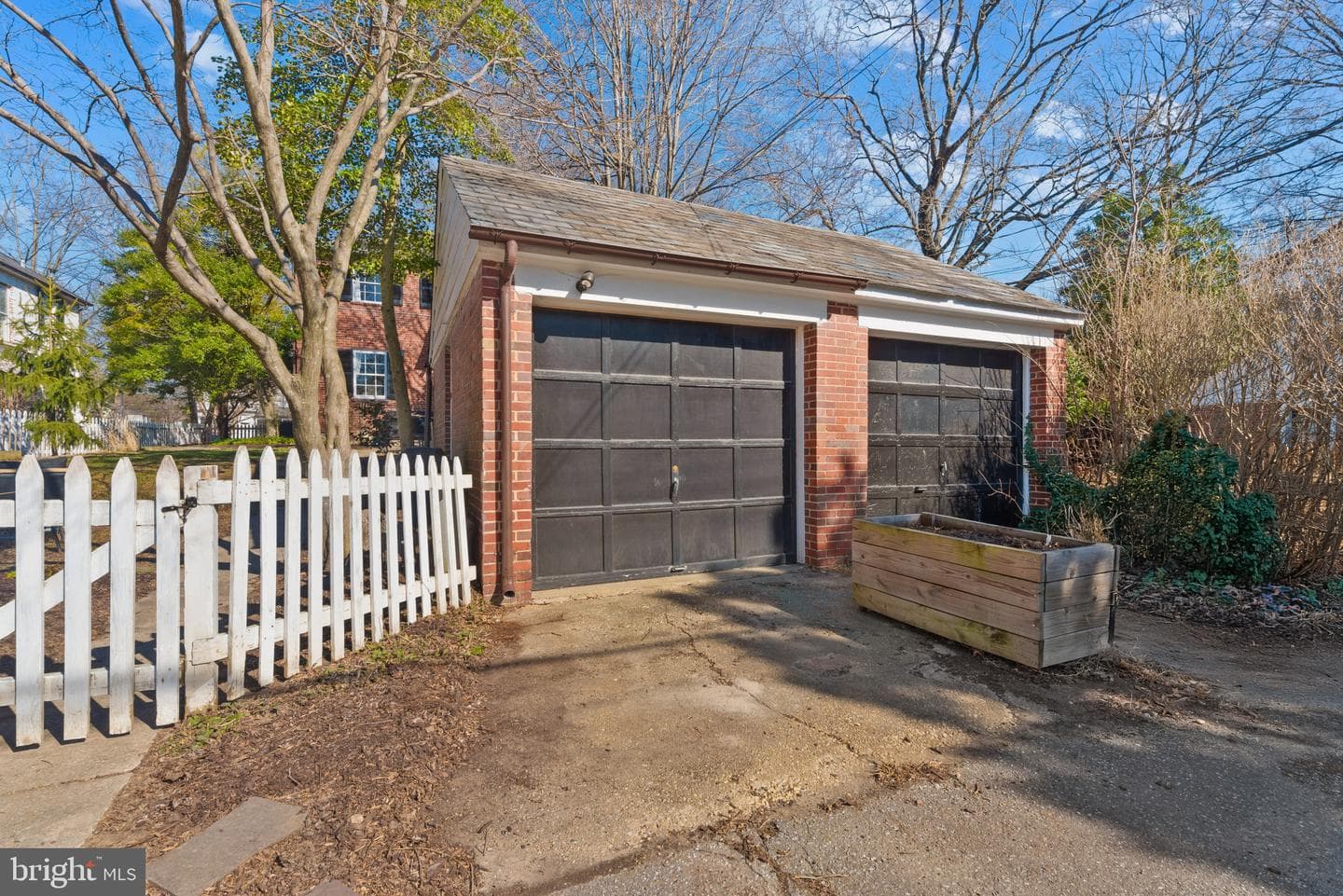 5010 Broadmoor Road photo 31