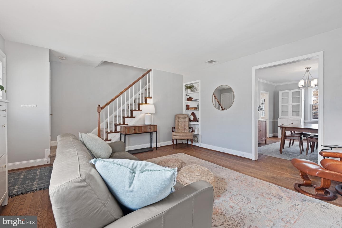 5010 Broadmoor Road photo 4