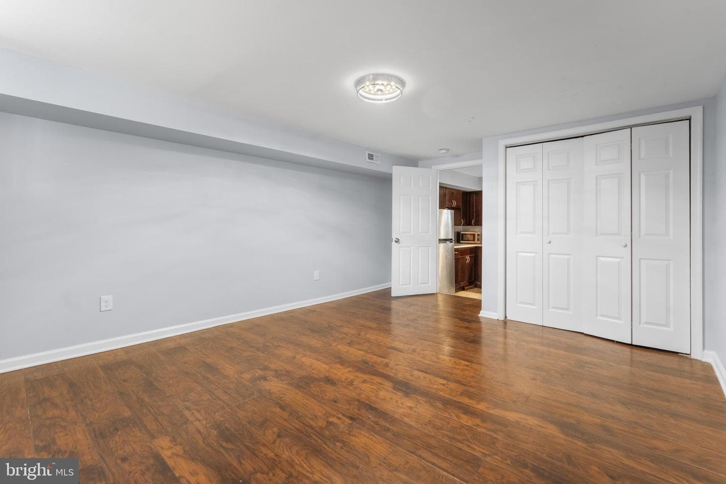 1713 E Lafayette Avenue photo 29