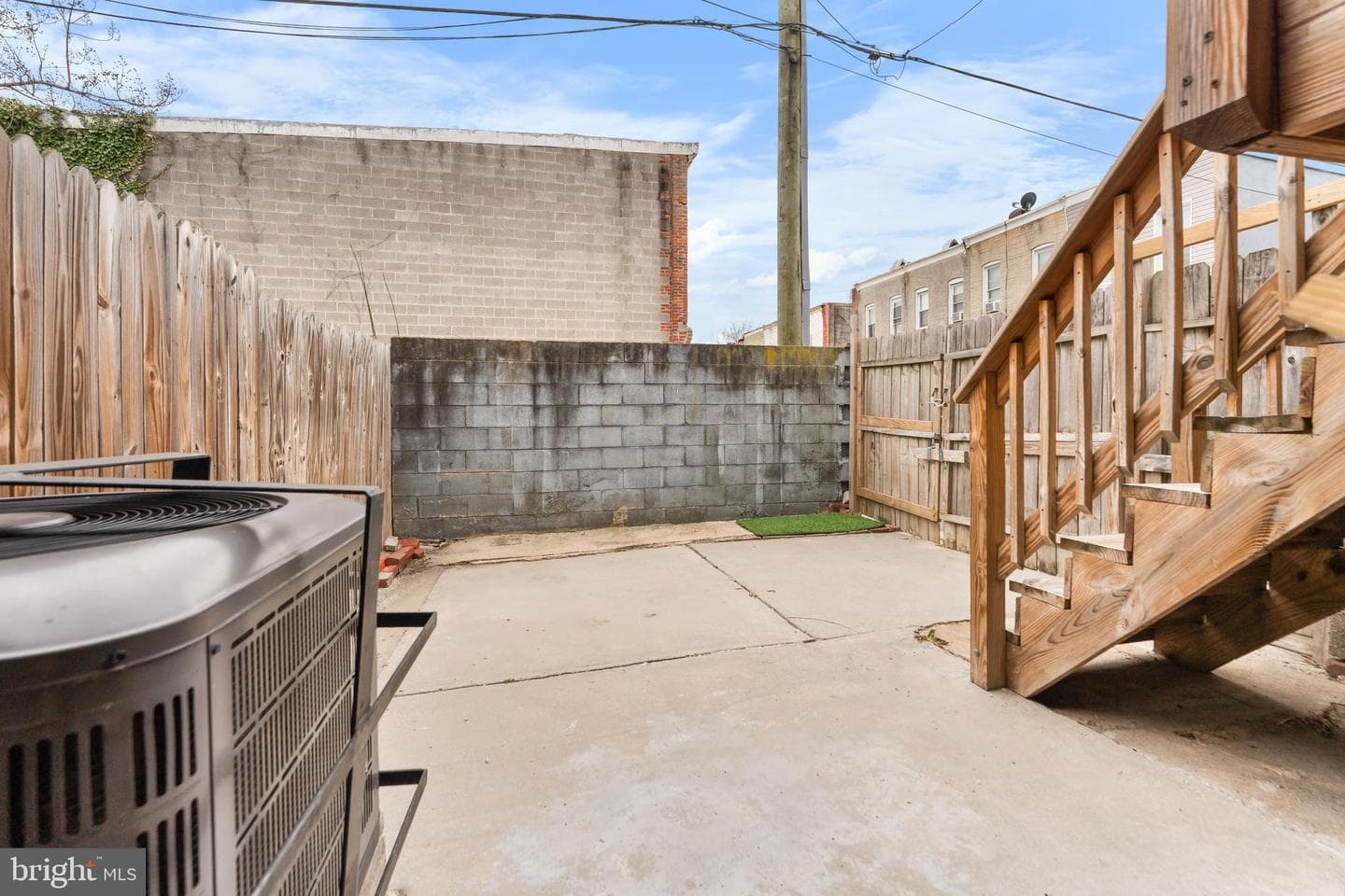 1713 E Lafayette Avenue photo 31