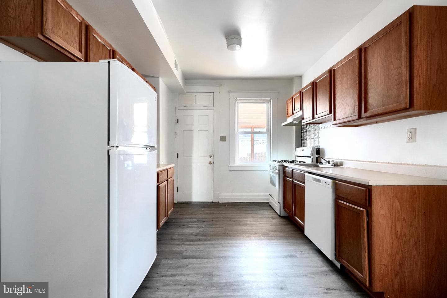 5106 Harford Road photo 13