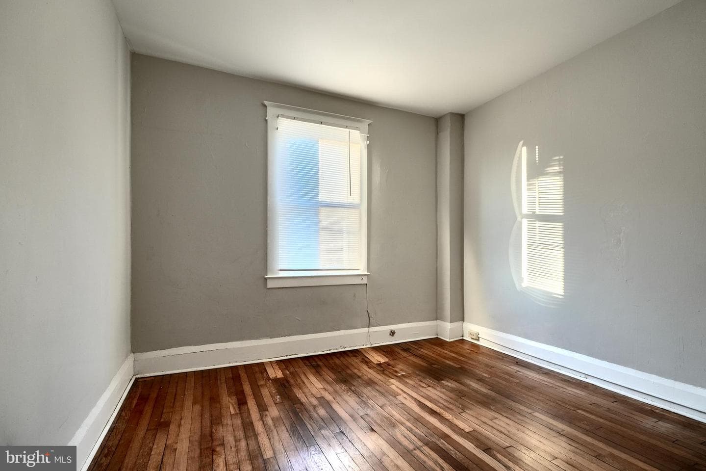 5106 Harford Road photo 19