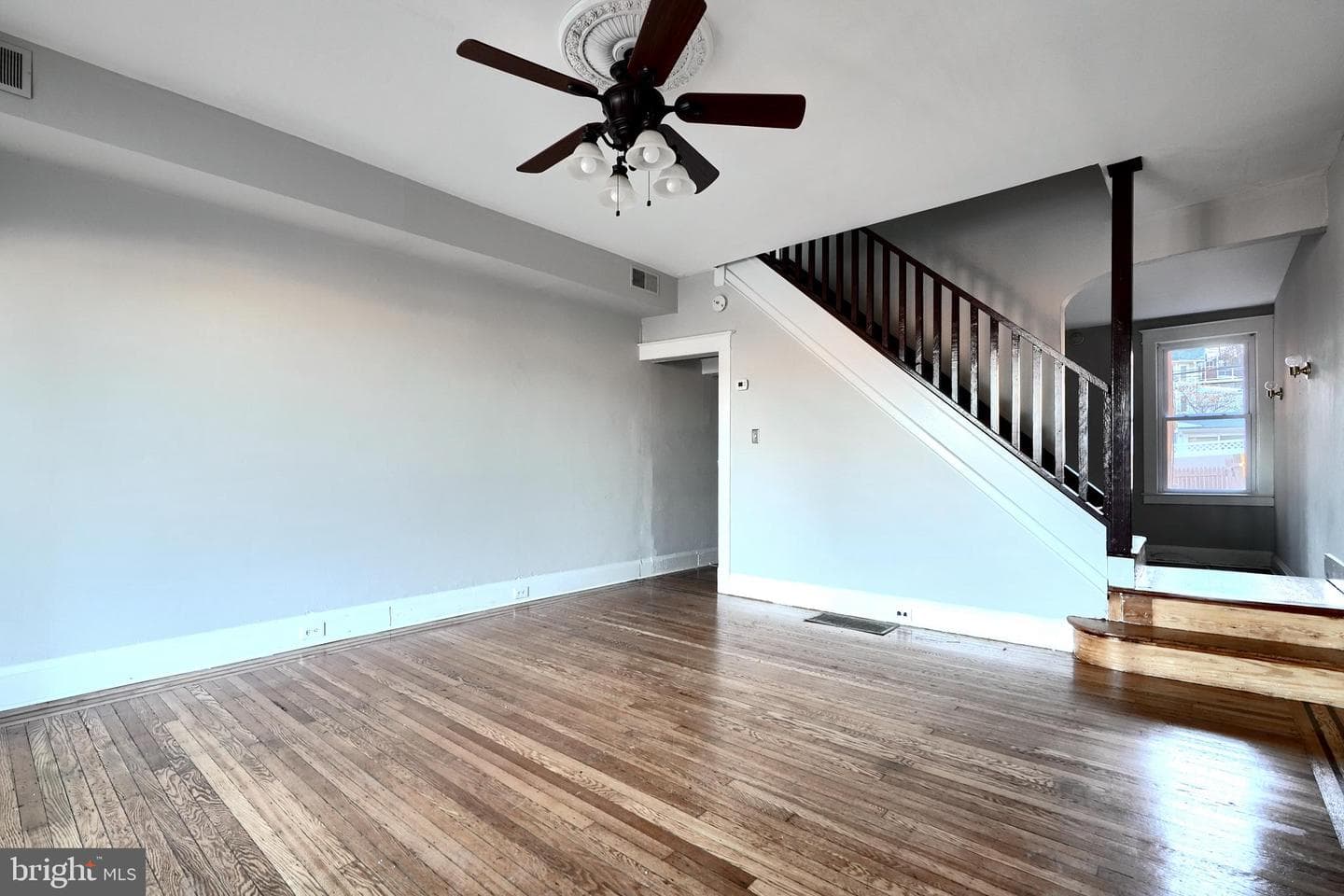 5106 Harford Road photo 4