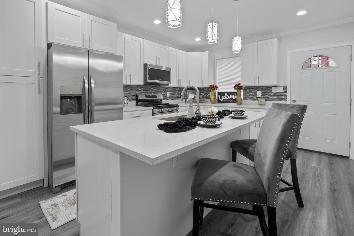 1507 Abbotston Street photo 13