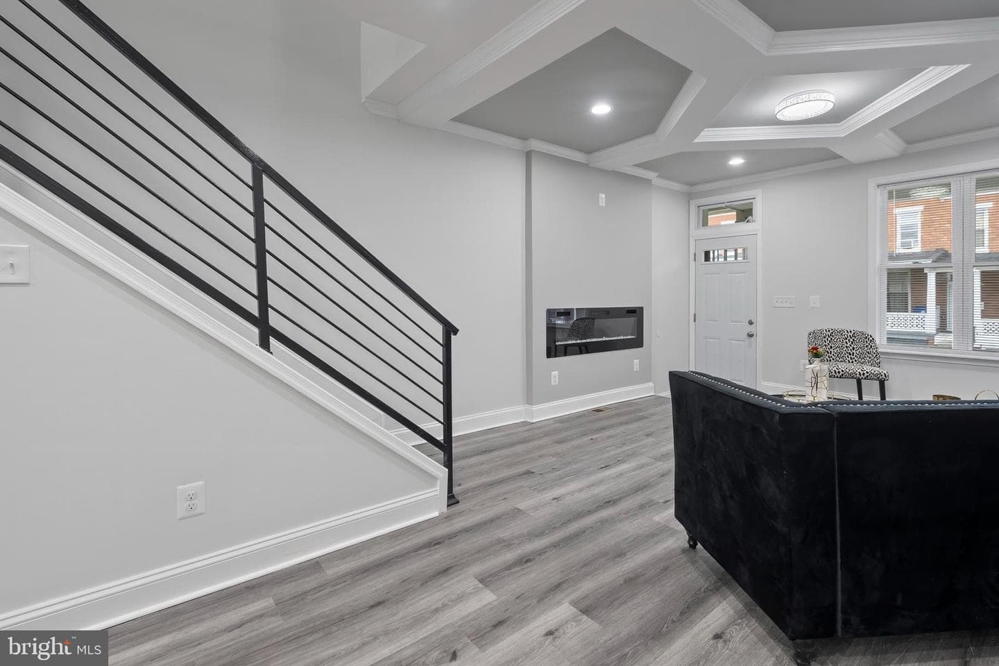 1507 Abbotston Street photo 17