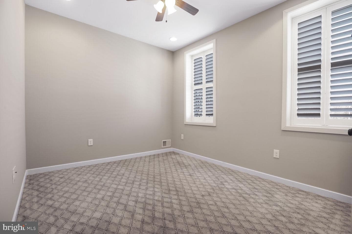 3109 E Baltimore Street photo 18
