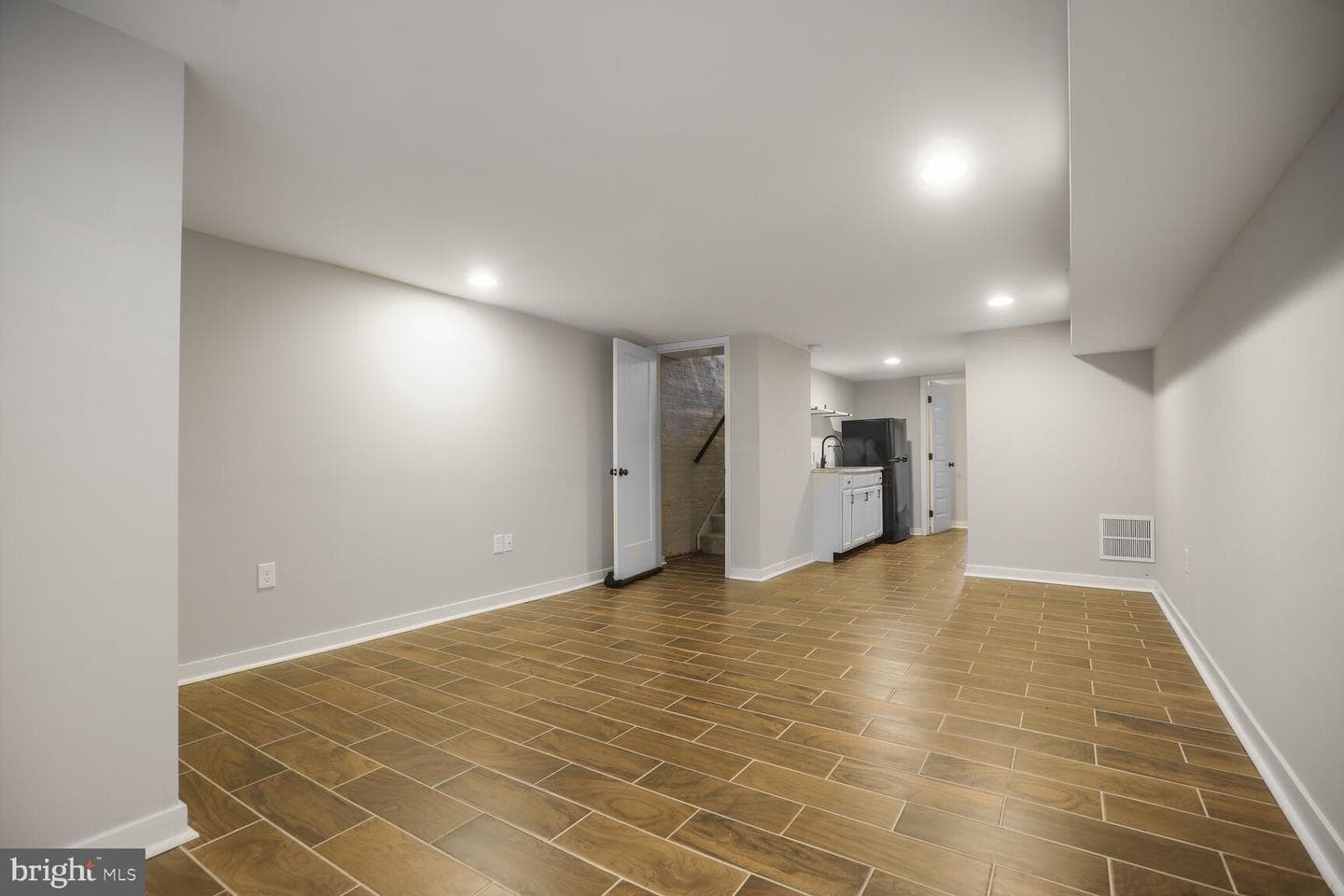 3109 E Baltimore Street photo 21