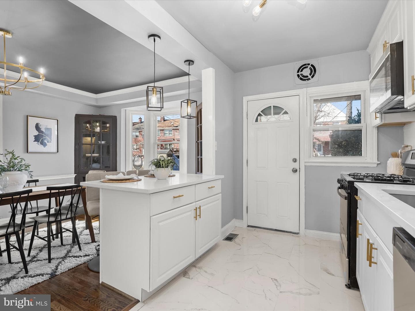 1350 Pentwood Road photo 15