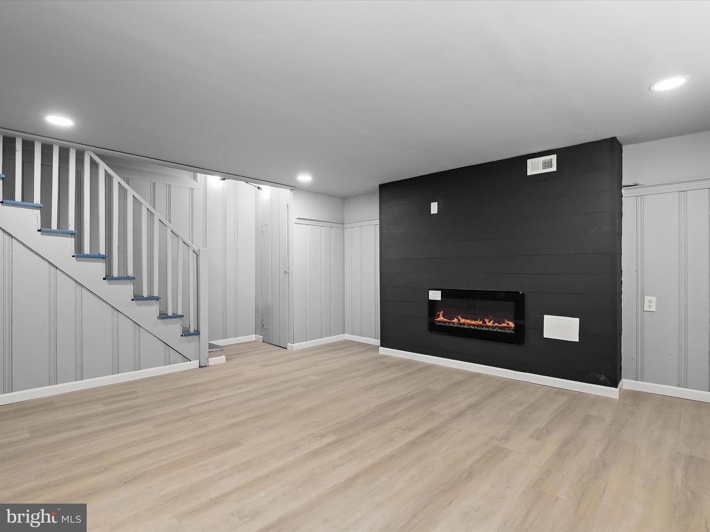 1350 Pentwood Road photo 28