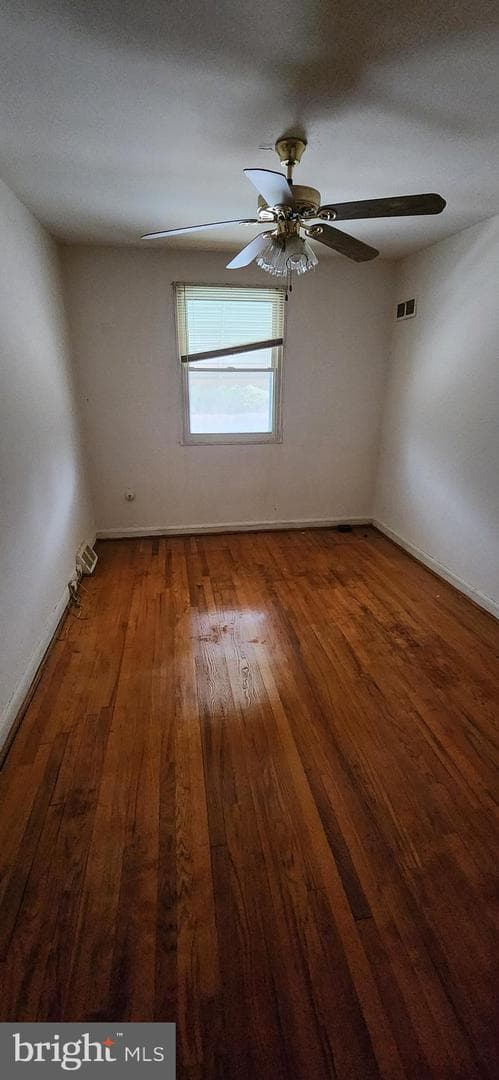 5561 Kennison Avenue photo 6