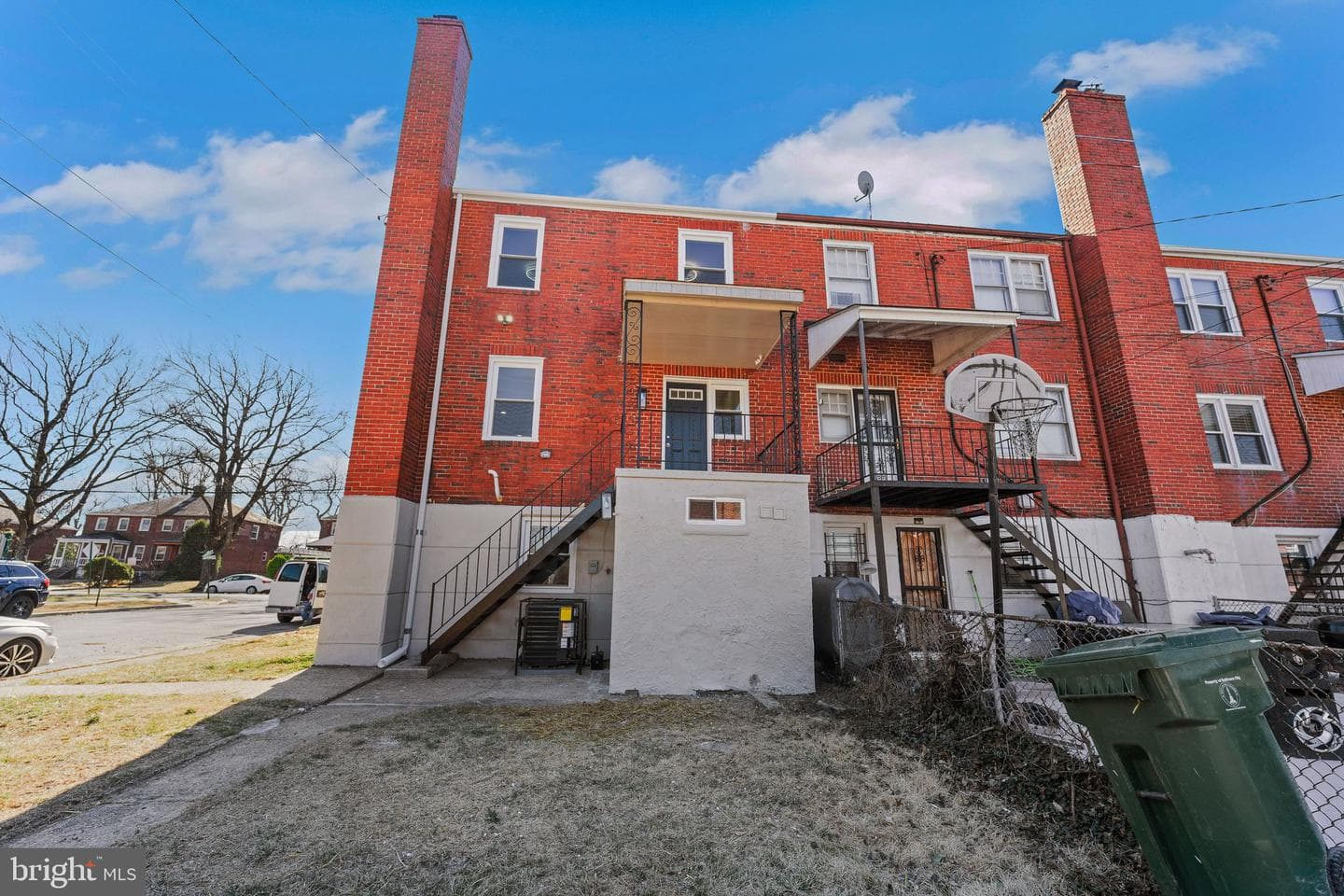 3324 Dolfield Avenue photo 4