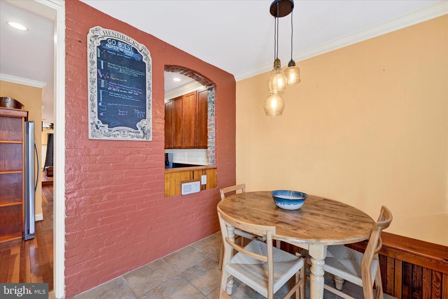 1437 Henry Street photo 13