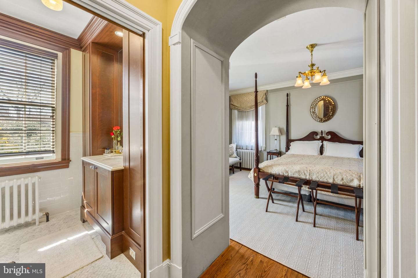 4102 Greenway photo 32