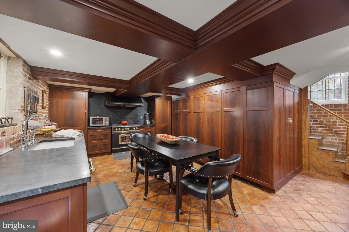 4102 Greenway photo 46