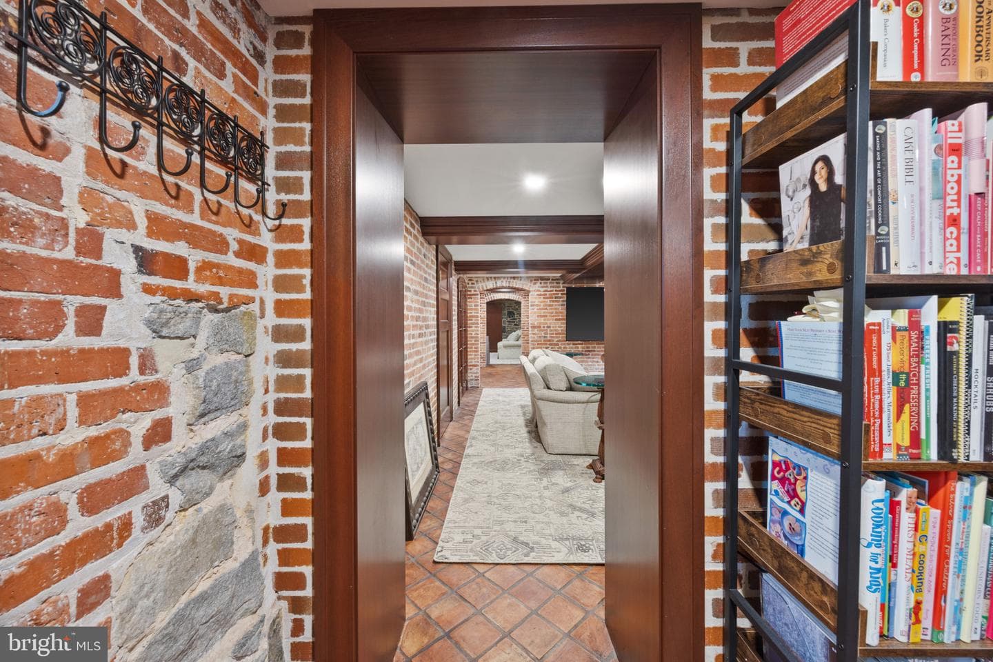 4102 Greenway photo 47
