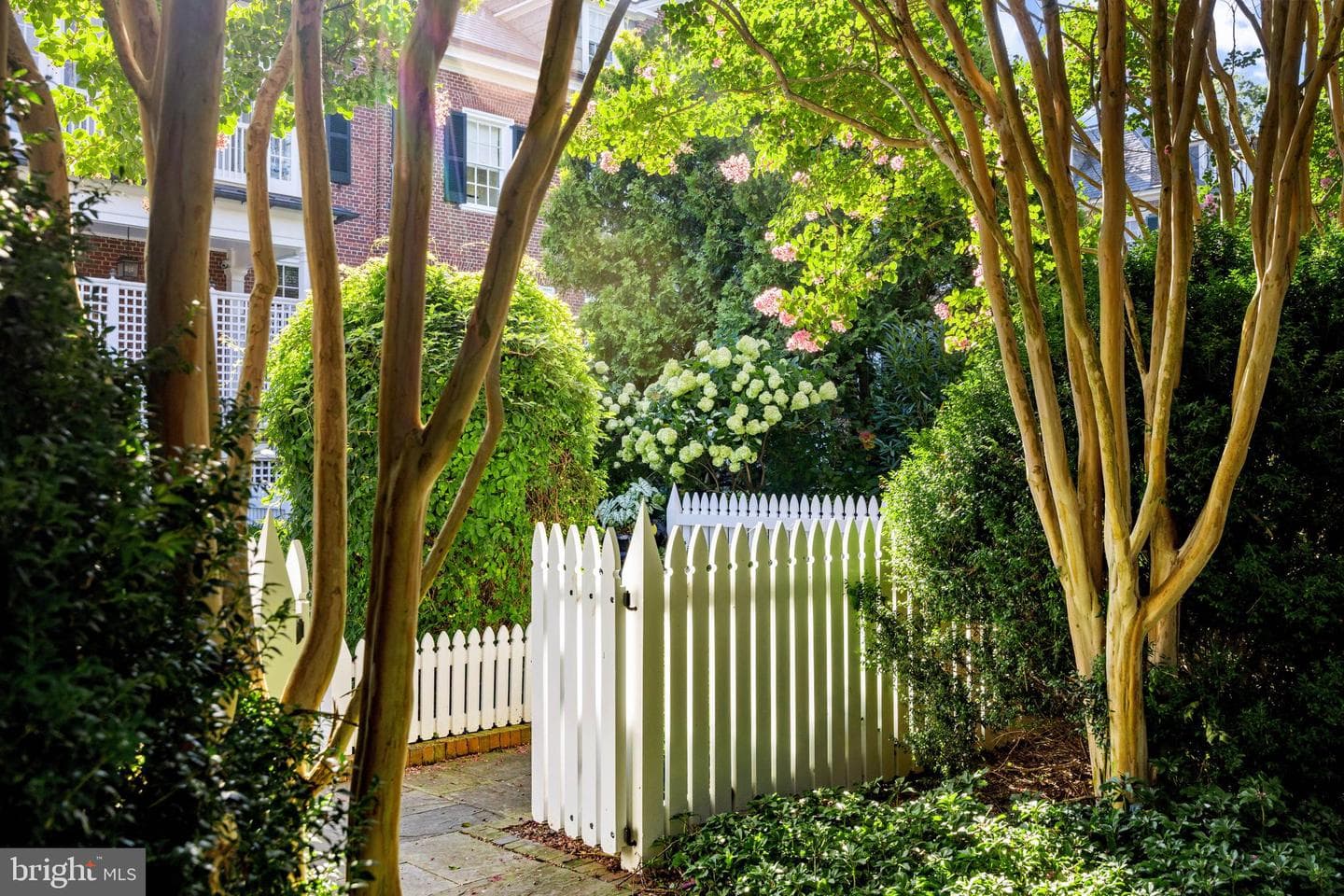 4102 Greenway photo 72