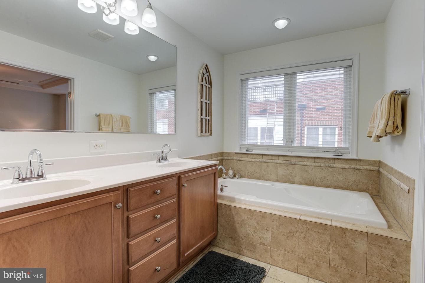 1404 Harper Street photo 22