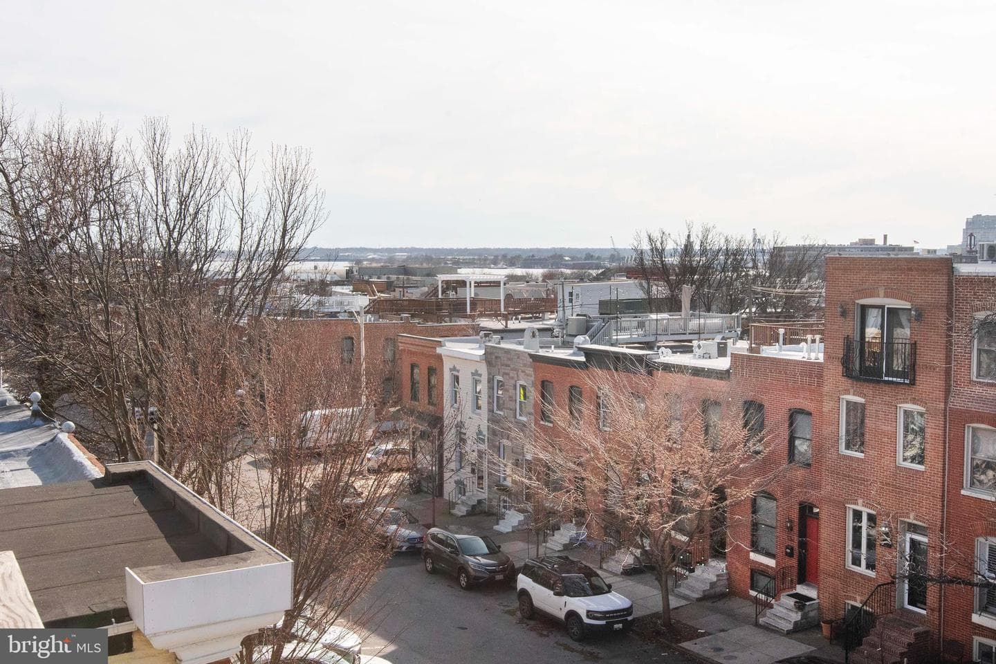 919 S Clinton Street photo 25
