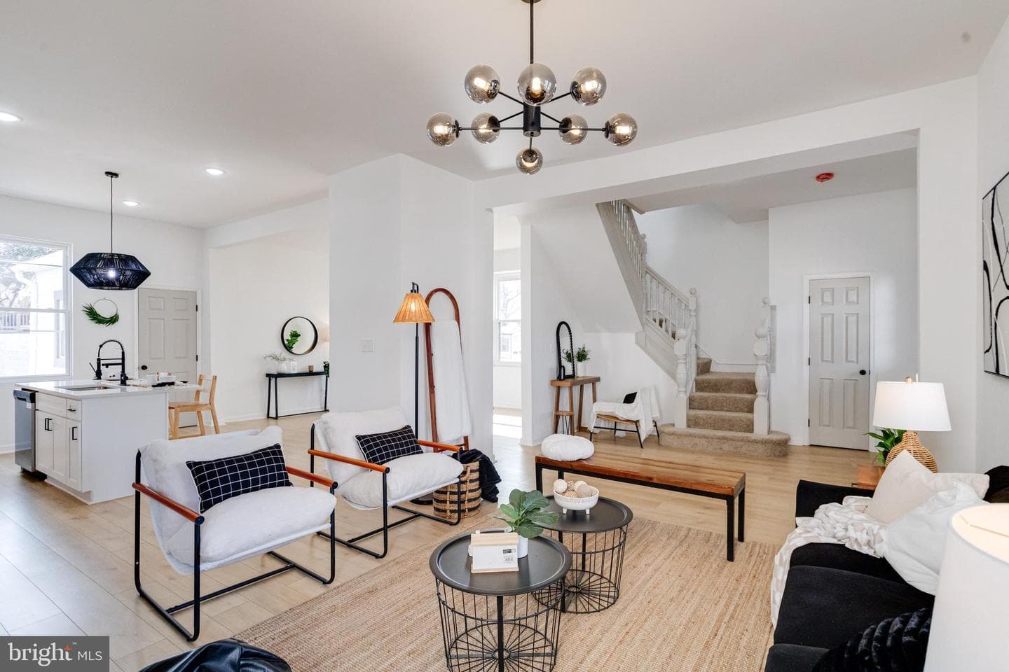 2409 Garrison Boulevard photo 11