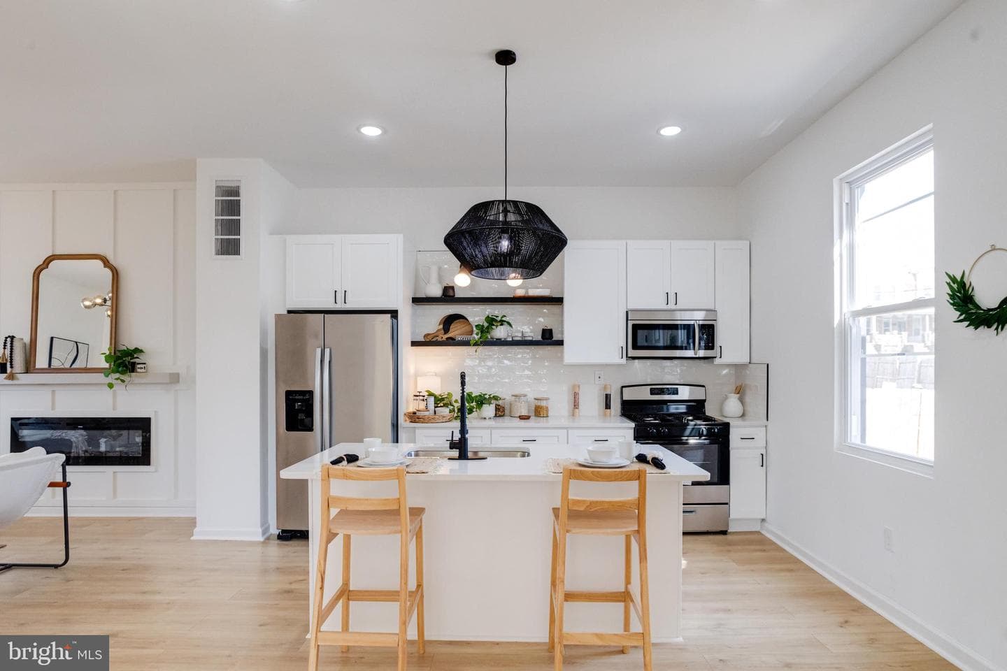 2409 Garrison Boulevard photo 13