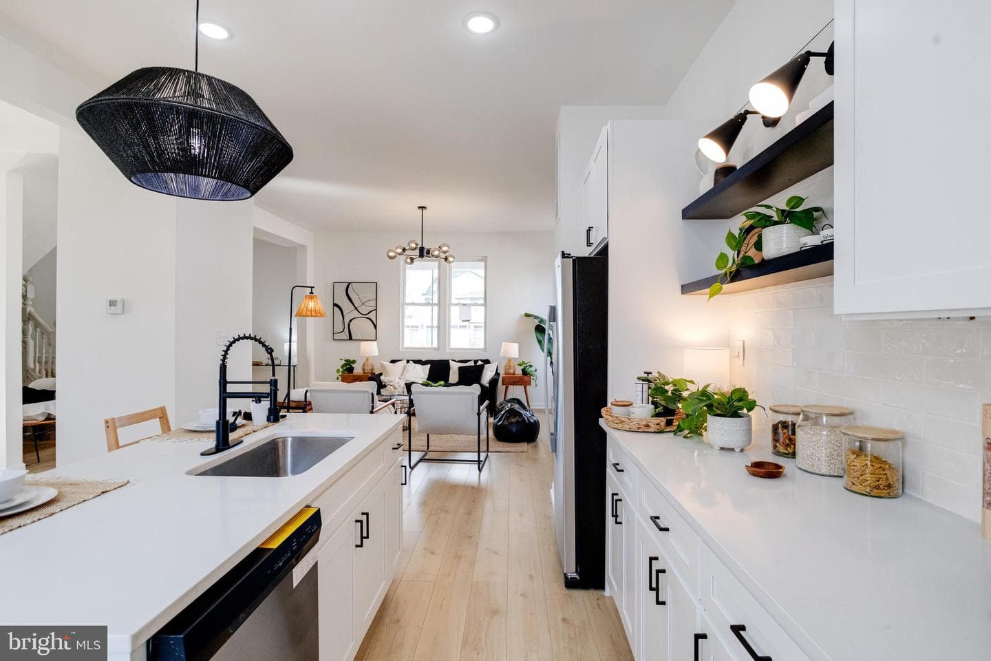 2409 Garrison Boulevard photo 15