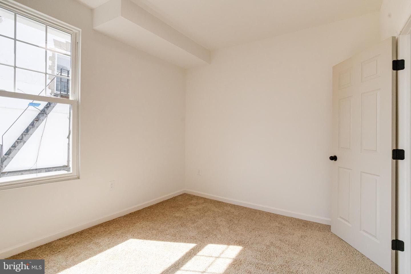 2409 Garrison Boulevard photo 44