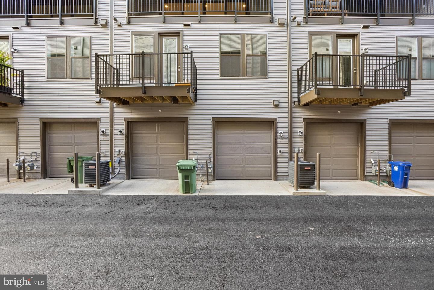 124b Locke St Mews #lot 2027 photo 30