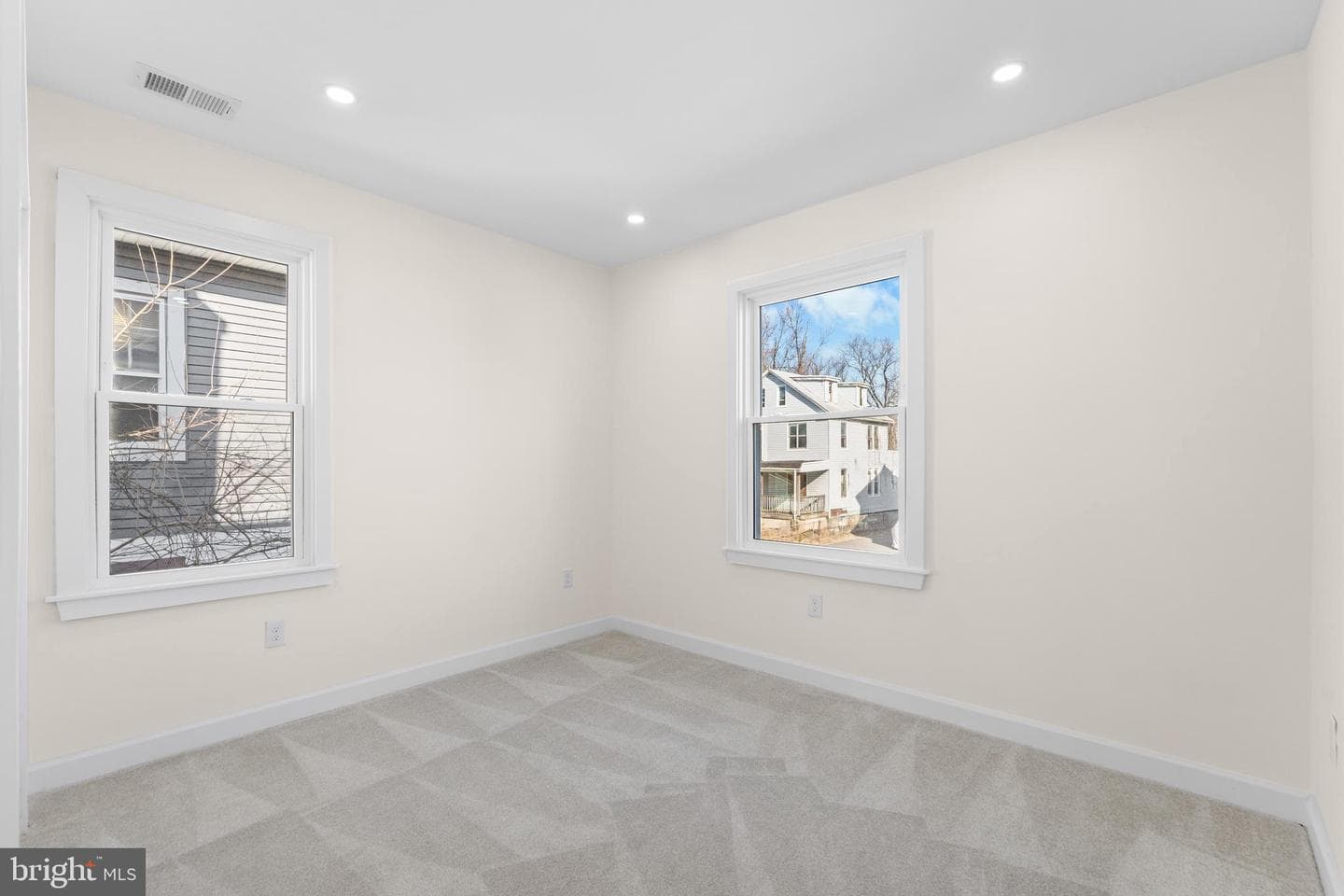 509 Mccabe Avenue photo 35