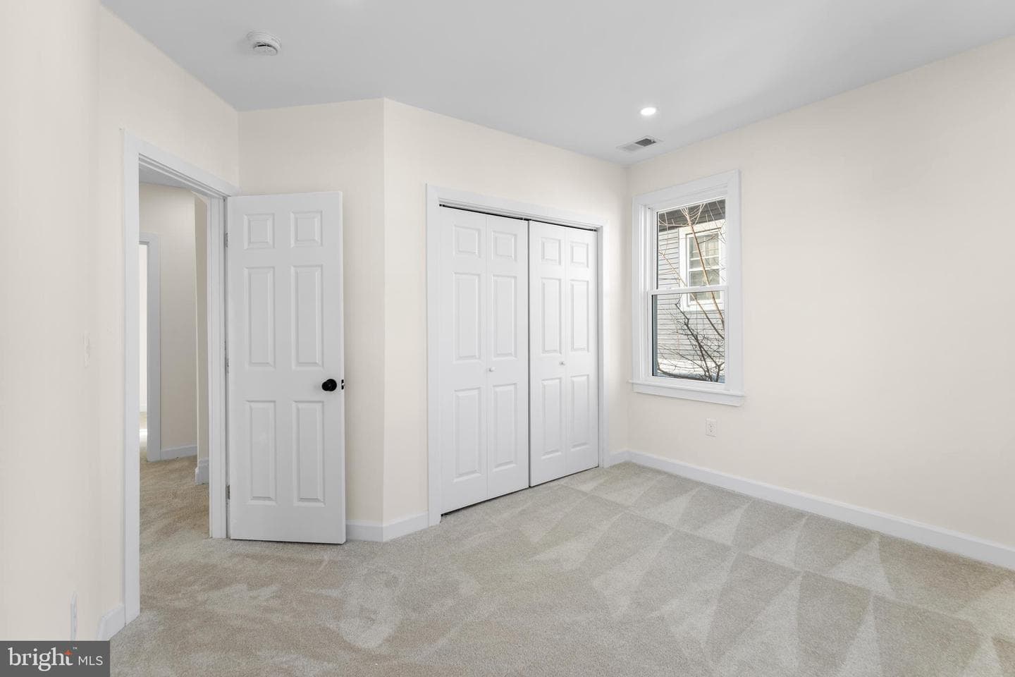 509 Mccabe Avenue photo 36