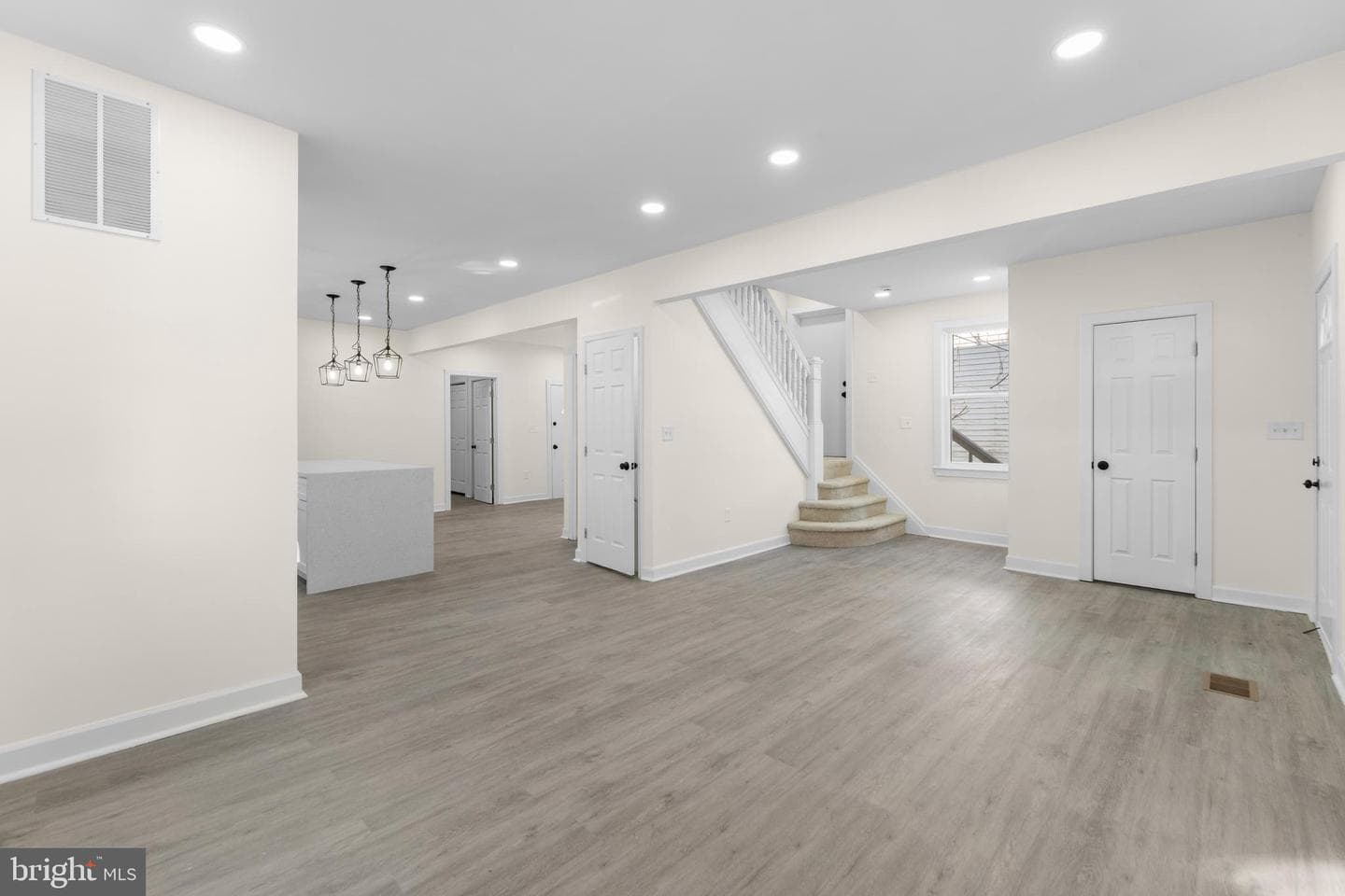 509 Mccabe Avenue photo 44