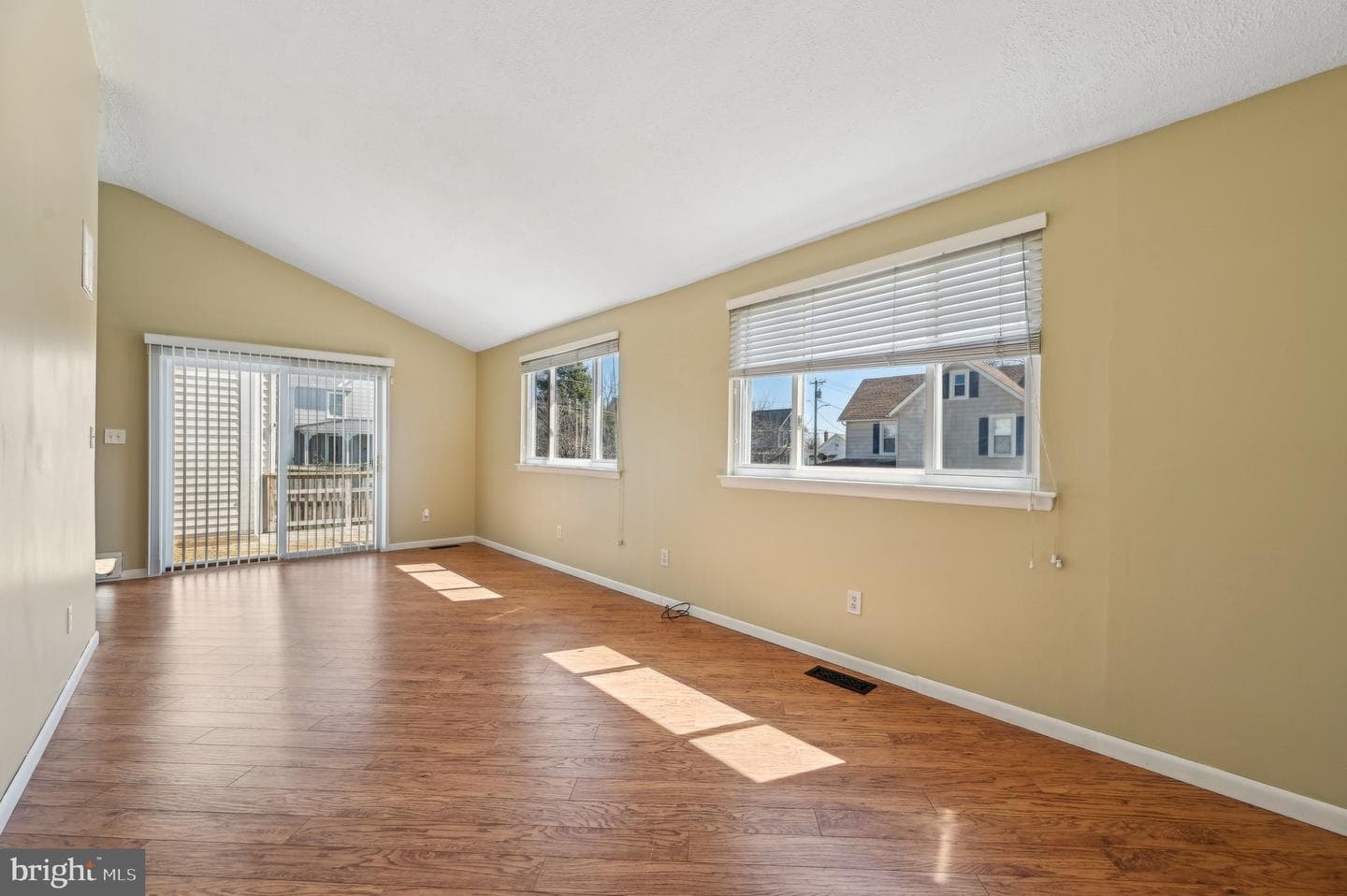 4107 Southern Avenue photo 31