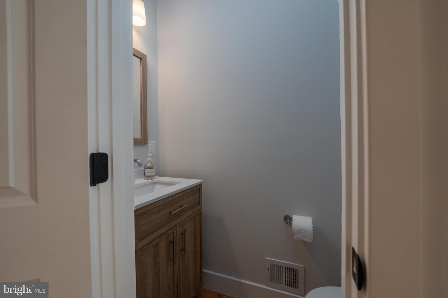 3806 Foster Avenue photo 30
