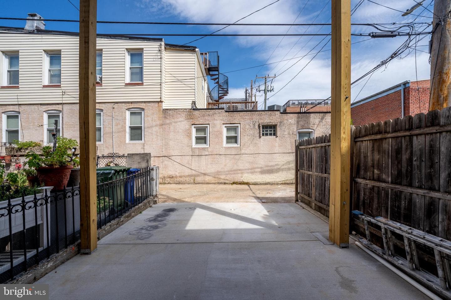 3806 Foster Avenue photo 32