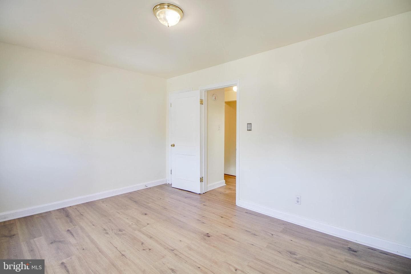 3551 Benzinger Road photo 16