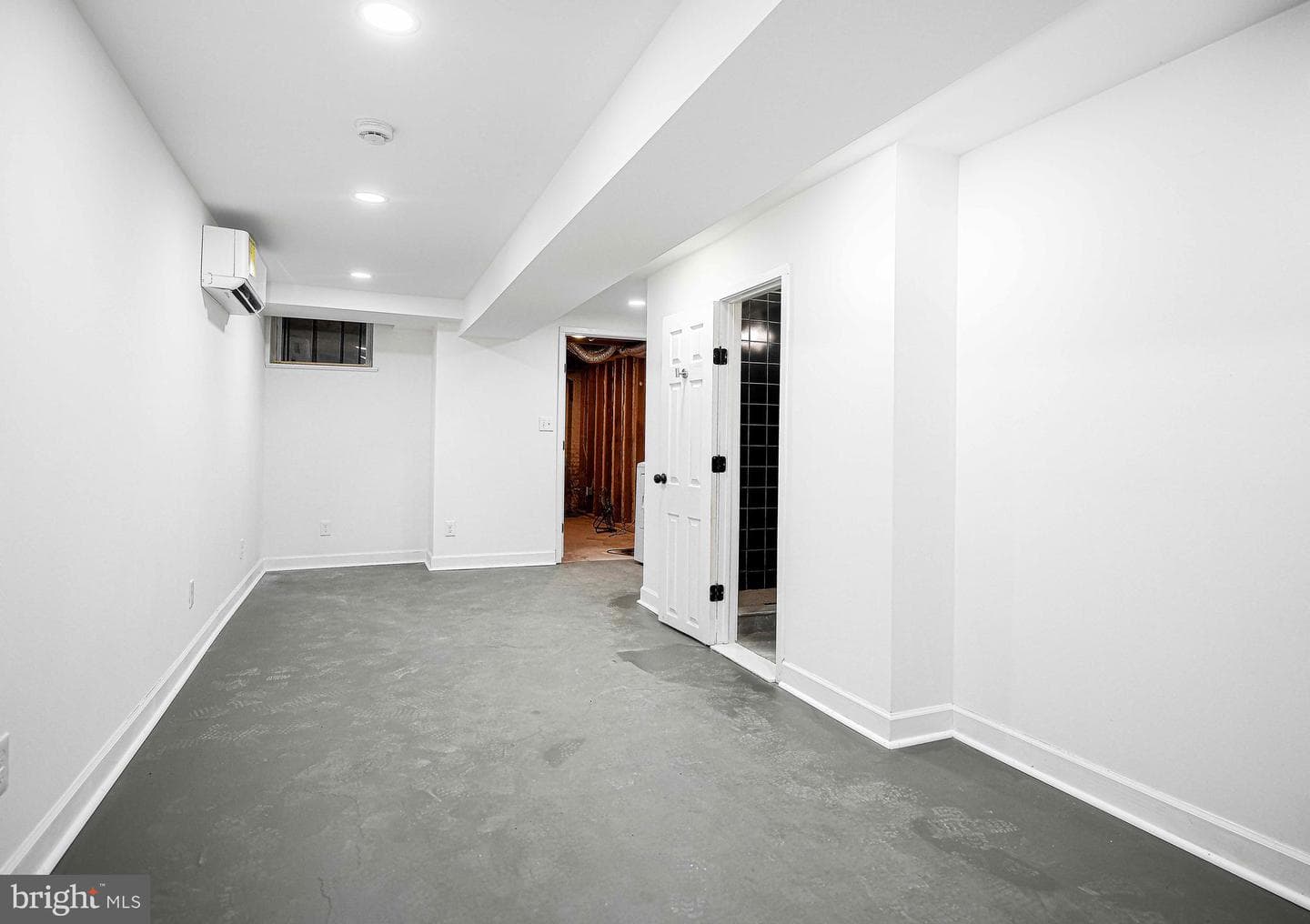 423 N Highland Avenue photo 23