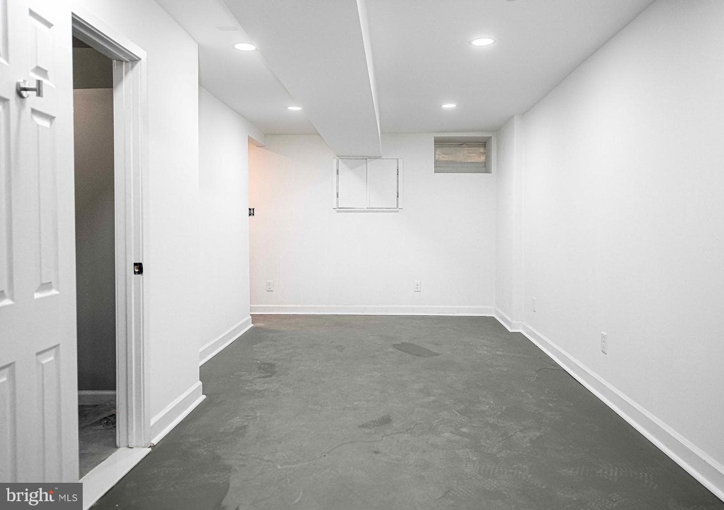 423 N Highland Avenue photo 24