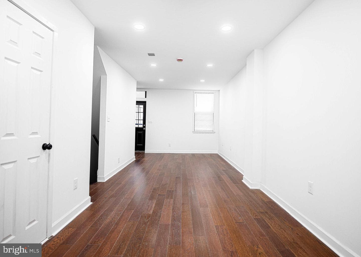 423 N Highland Avenue photo 8